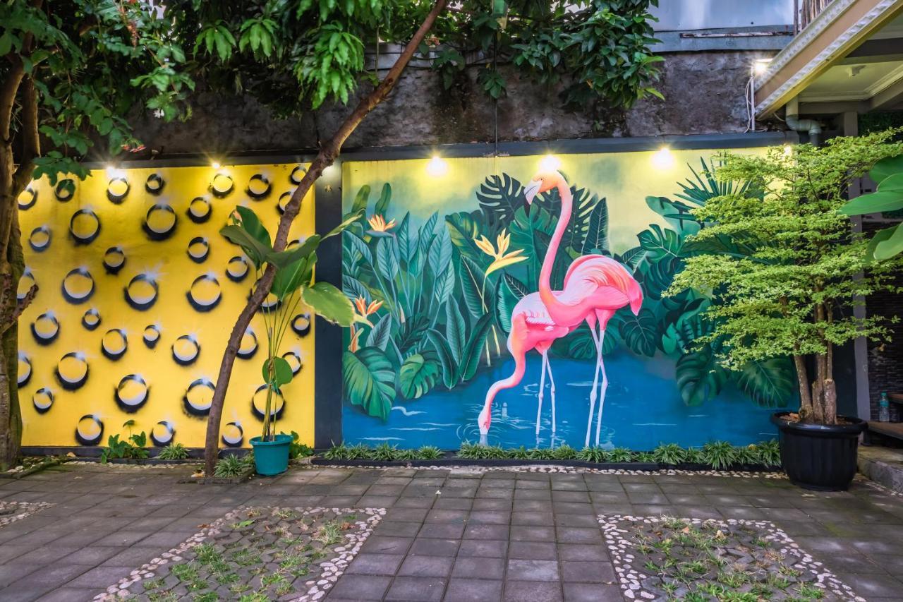 Metro Malioboro Living Hotel Yogyakarta Ngoại thất bức ảnh