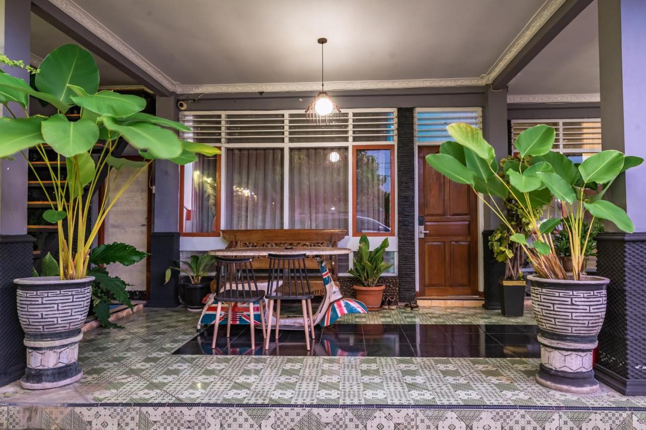 Metro Malioboro Living Hotel Yogyakarta Ngoại thất bức ảnh